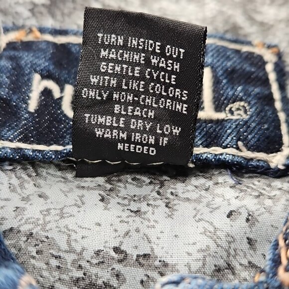 Rue21 Cropped Jean Jacket Women's Small Dark Wash EUC Long Sleeve Embellished - Picture 6 of 12